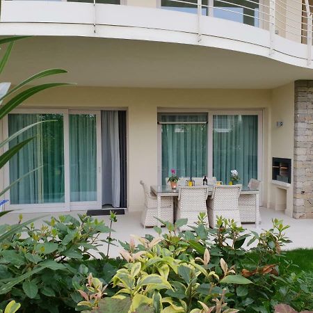 Deluxe Apartments Garda Sirmione Exterior foto