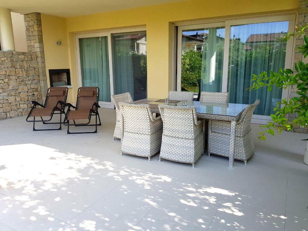 Deluxe Apartments Garda Sirmione Exterior foto